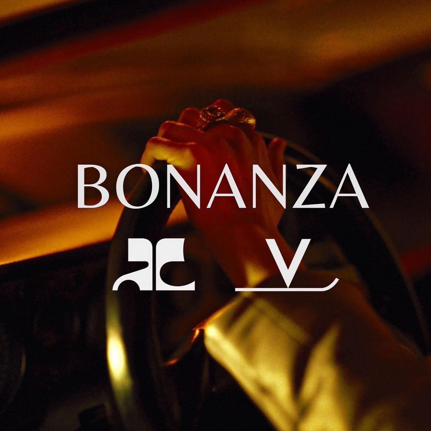 Editorial Bonanza × Courrèges × Vuarnet